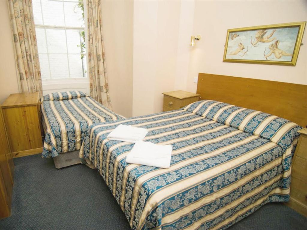 Normandie Hotel Лондон Екстер'єр фото