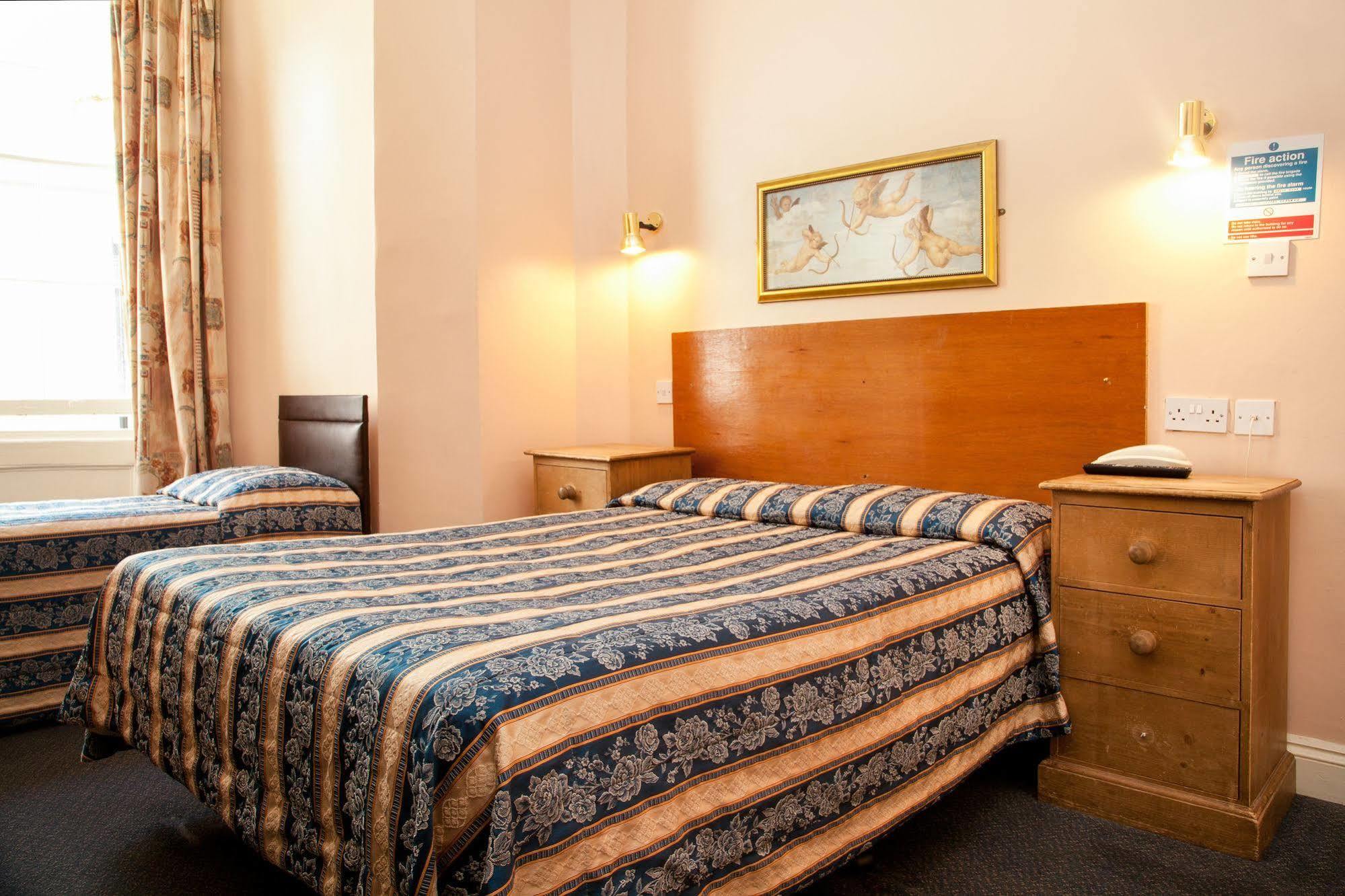 Normandie Hotel Лондон Екстер'єр фото