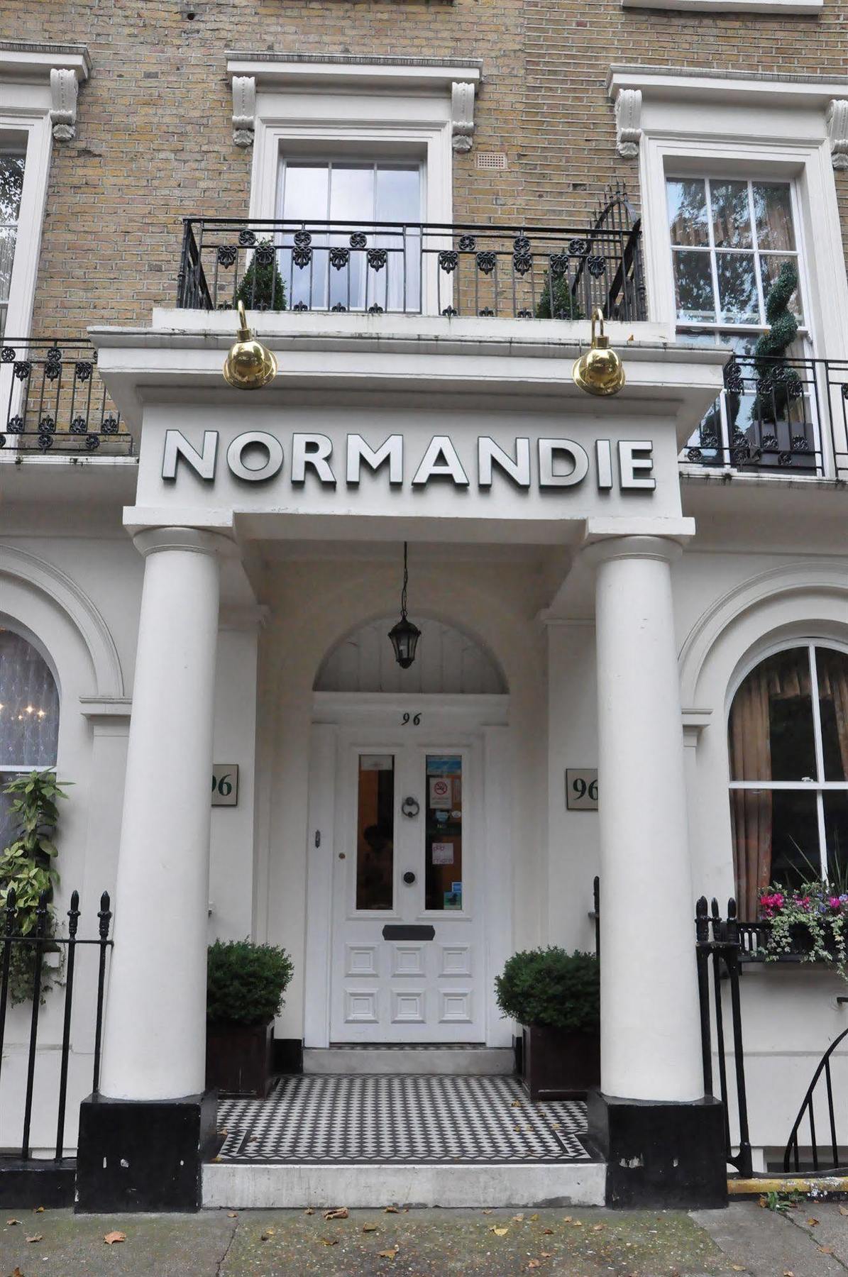 Normandie Hotel Лондон Екстер'єр фото
